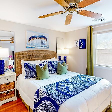 Blue Octopus Hideaway Villa West Yarmouth Ngoại thất bức ảnh